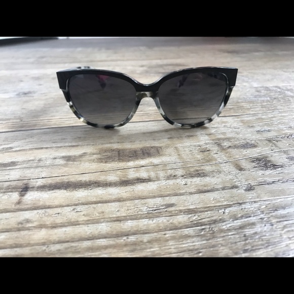 Kate Spade Sunglasses - Picture 5 of 8